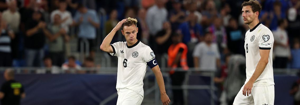 Deutschland kann trotz der Niederlage in der Slowakei noch Gruppensieger werden.