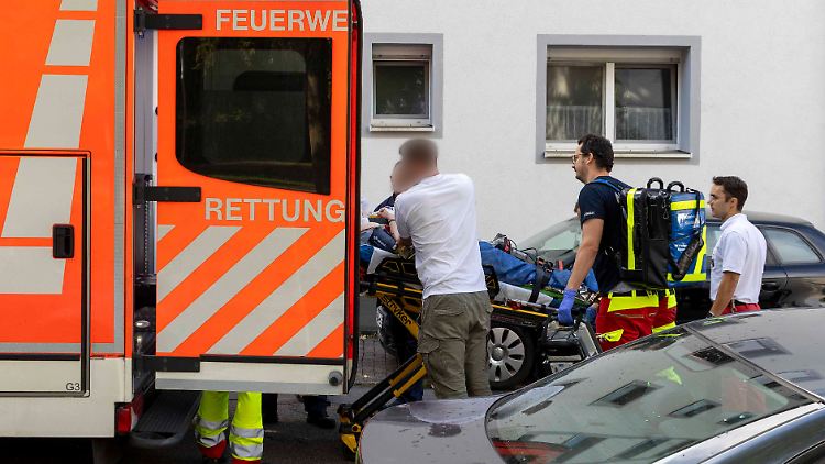 Die Lehrerin soll im Uniklinikum Essen notopriert werden.