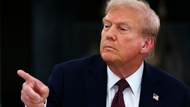 Trump behauptete, vorherige Zahlen zum US-Arbeitsmarkt seien gefälscht gewesen, um ihm zu schaden. Trotz neuem Statistik-Chef sieht es derzeit nicht besser aus.