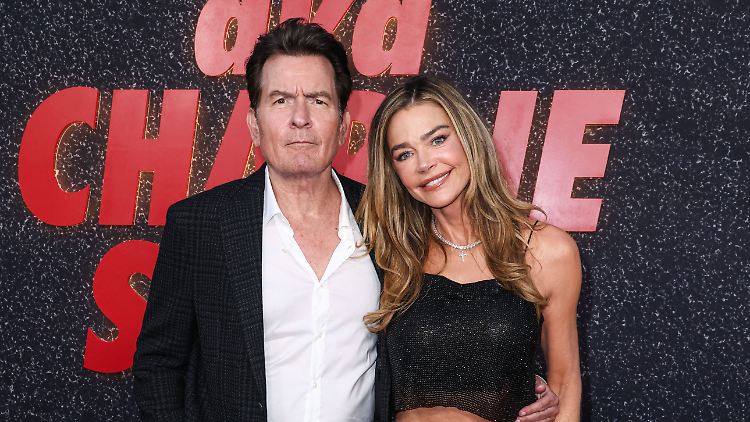 Waren von 2002 bis 2006 miteinander verheiratet: Charlie Sheen und Denise Richards.