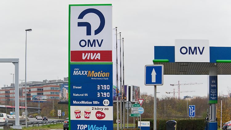 Die sinkenden Ölpreise haben OMV getroffen.