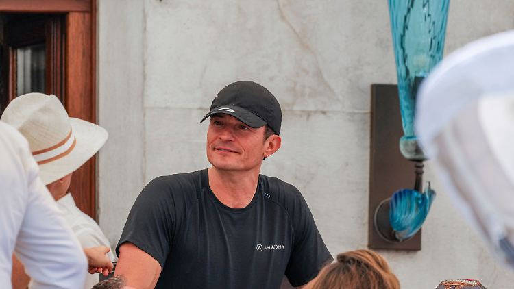 Bloom anlässlich der Promi-Hochzeit von Jeff Bezos und Lauren Sánchez in Venedig.