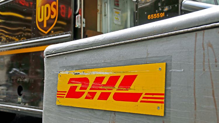 DHL nimmt nur noch Privatpakete, die als Geschenke deklariert sind, für den US-Versand an. 