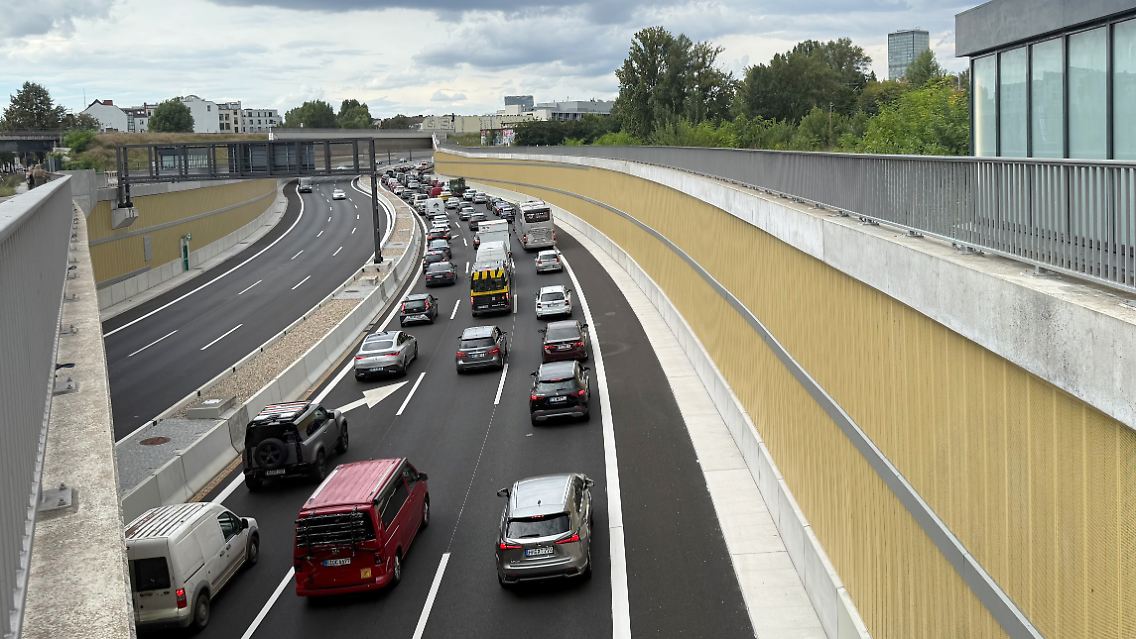 720 Millionen Euro kostete der Bau der 3,2 Kilometer langen neuen Strecke.