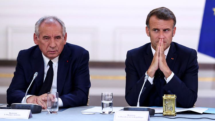 Wenn François Bayrou das Vertrauen entzogen wird, hat das auch Konsequenzen für Präsident Emmanuel Macron.