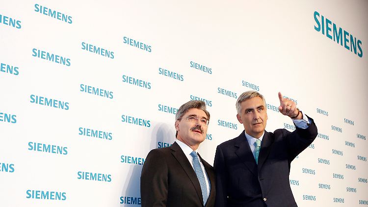 Siemens-Chef Peter Löscher (rechts) gibt die Richtung vor: Joe Kaeser hält Ausschau.