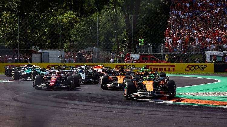 Lando Norris holte in der Fahrer-WM drei Punkte auf den Führenden Oscar Piastri auf, weil der ihm Platz machen musste.