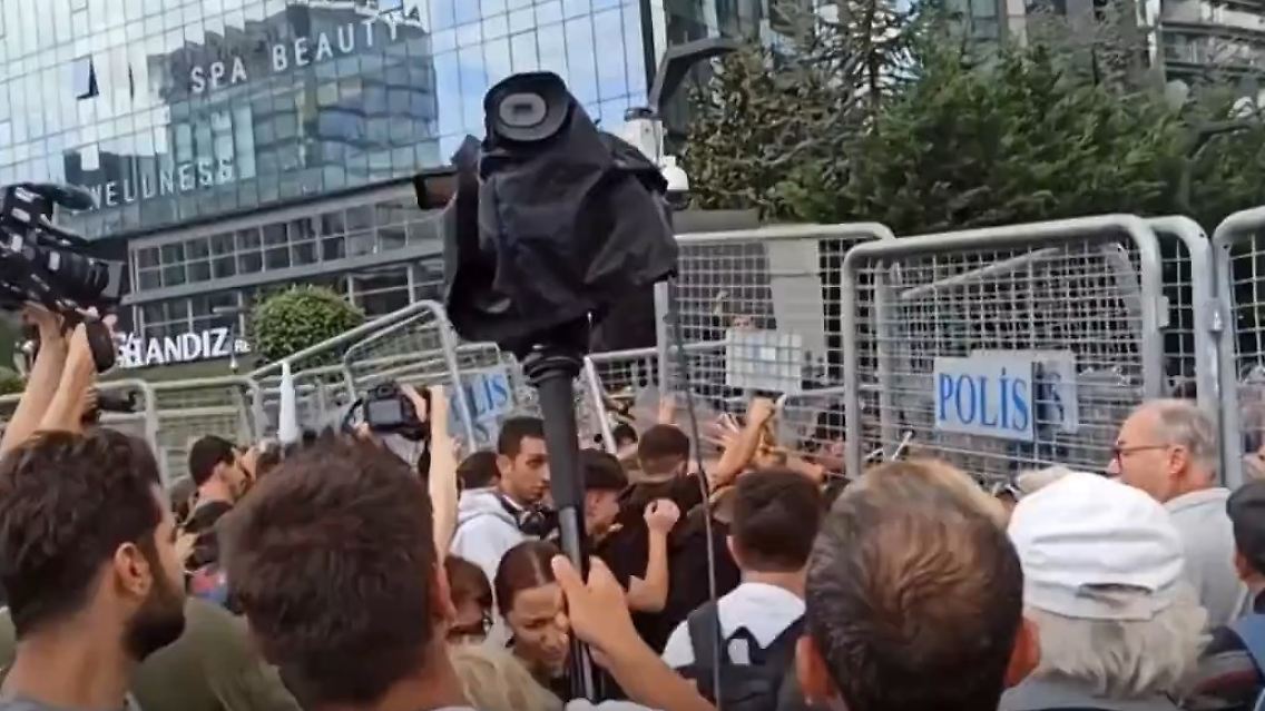 CHP_Istanbul.jpg