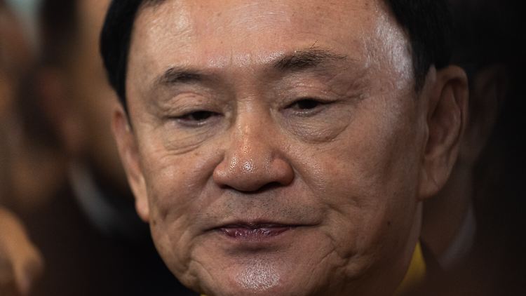 Soll eine Erkrankung vorgetäuscht haben, um seine schon verkürzte Strafe in einem Krankenhaus verbringen zu können: Thaksin Shinawatra.