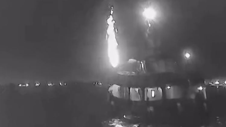 Die Global Sumud Flotilla veröffentlichte auf Instagram Videos, die die Geschehnisse dokumentierten.