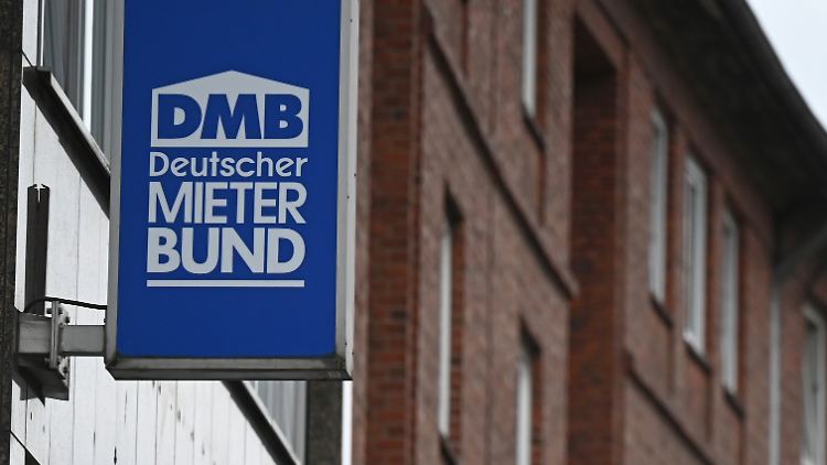 In Großstädten fehlen hunderttausende bezahlbare Wohnungen, sagt DMB-Präsidentin Weber-Moritz.