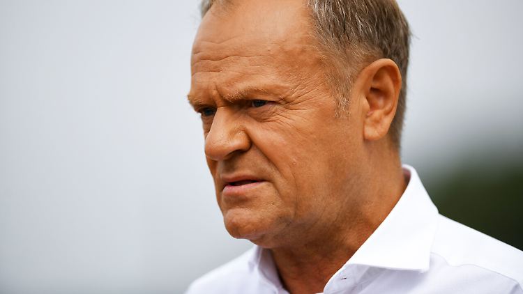 Für Donald Tusk ist klar, dass die Drohnen aus Russland kommen.