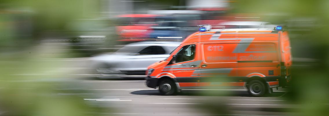 Eines der verletzten Mädchen kam ins Krankenhaus. (Symbolbild)