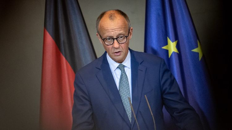 Friedrich Merz spricht von einer neuen Qualität von Angriffen durch die Kreml-Streitkräfte.