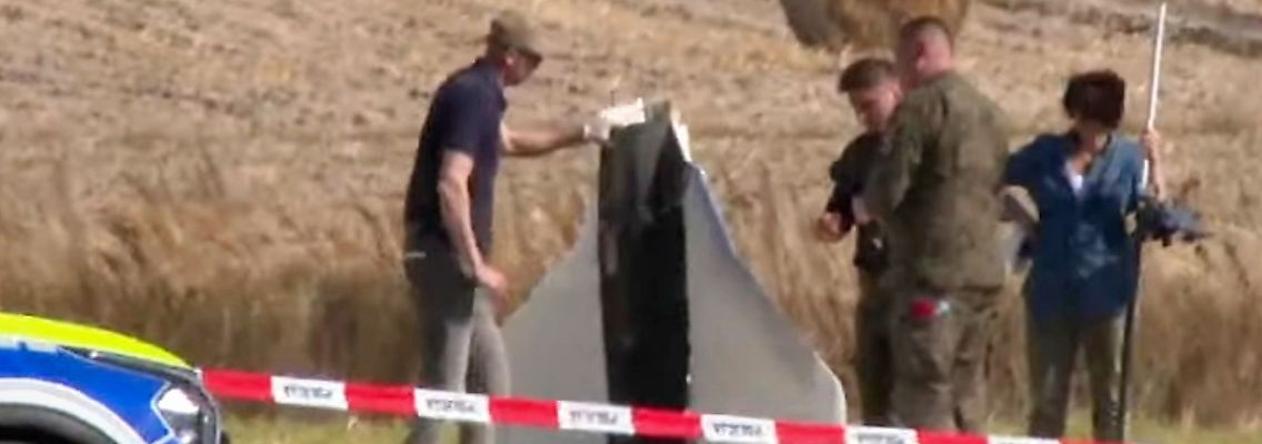 Bergung einer beschädigten Drohne in Polen. (Archivbild)