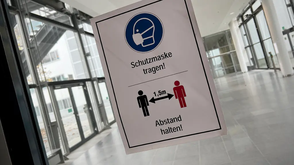 Wie-ist-Deutschland-durch-die-Pandemie-gekommen-Stimmen-die-eine-systematische-Aufarbeitung-fordern-werden-lauter