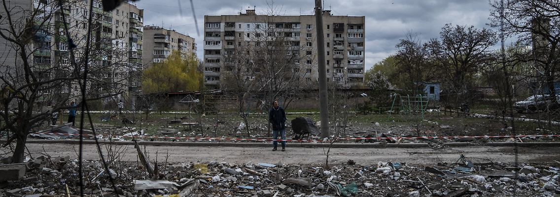 AFP__20250406__AA_06042025_2163155__v1__HighRes__RussiaStrikesUkraineSKupyanskWithAG.jpg