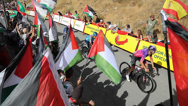 Pro-palästinensische Demonstranten waren wieder bei der Vuelta aktiv.