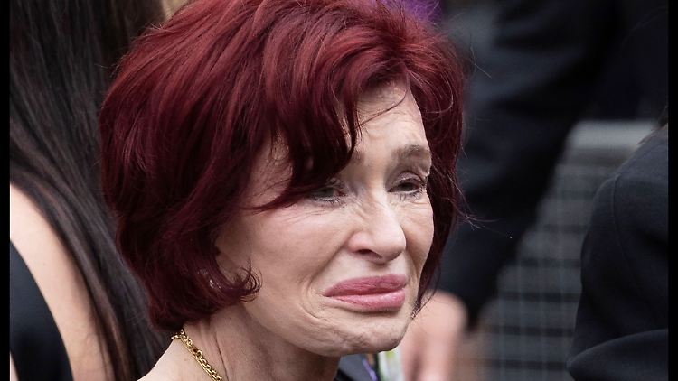 Sharon Osbourne bei der Trauerfeier für ihren Mann Ozzy.