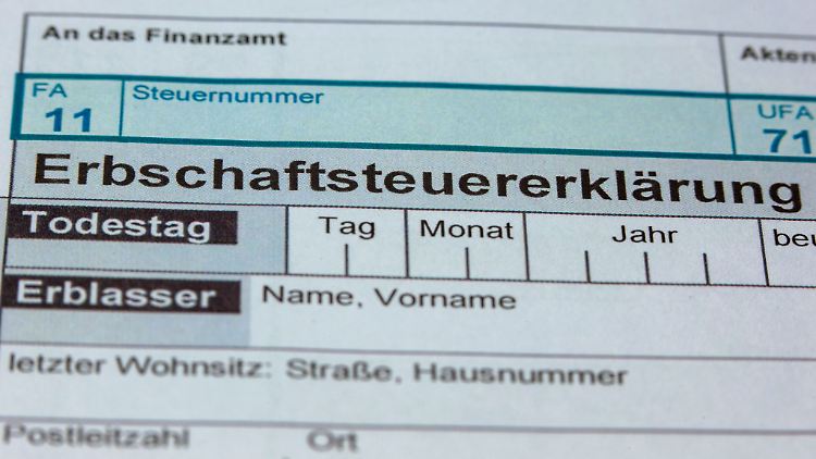 Der Erbschaftsteuersatz richtet sich nach der Steuerklasse und nach dem Wert des Erbes oberhalb eventueller Freibeträge.
