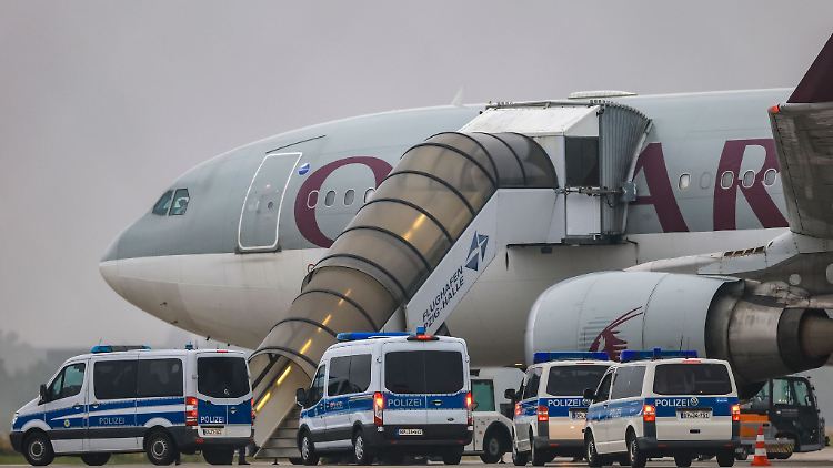 Katar hat nach Angaben der Bundesregierung für seine Hilfe bei den beiden Abschiebungen nach Kabul keine direkte Gegenleistung erhalten. (Archivbild)