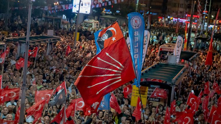 CHP-Anhänger gingen vergangene Woche in Istanbul auf die Straße.