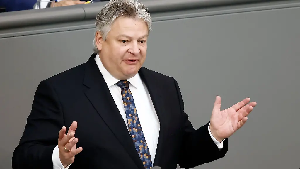 Der-Abgeordnete-Thomas-Seitz-AfD-spricht-im-Bundestag