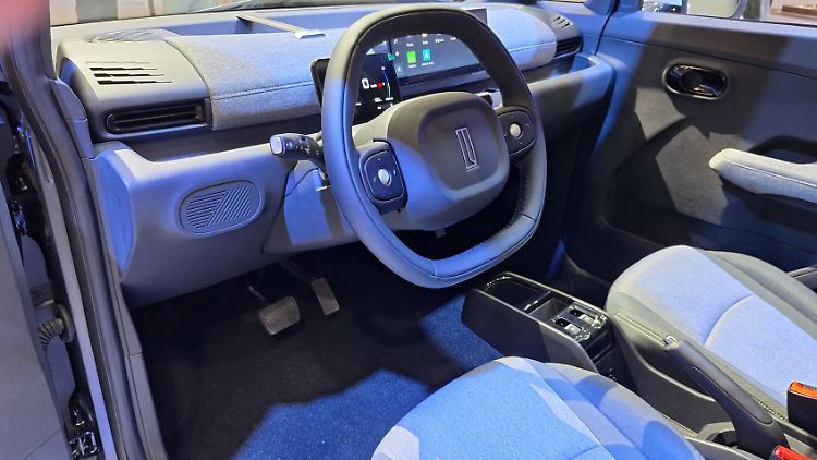 Das Interieur des Beastie entspricht dem eines "richtigen" Autos und wirkt grundsolide.