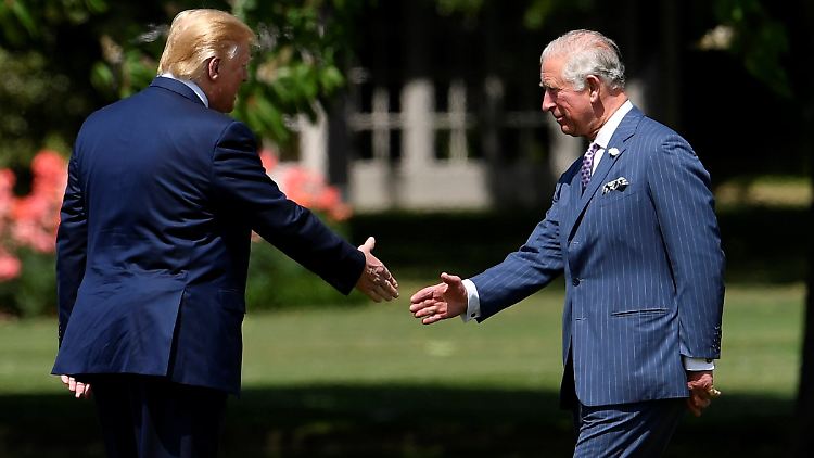 Bei seinem Staatsbesuch 2019 in Großbritannien war Donald Trump (l.) dem heutigen König Charles bereits begegnet.