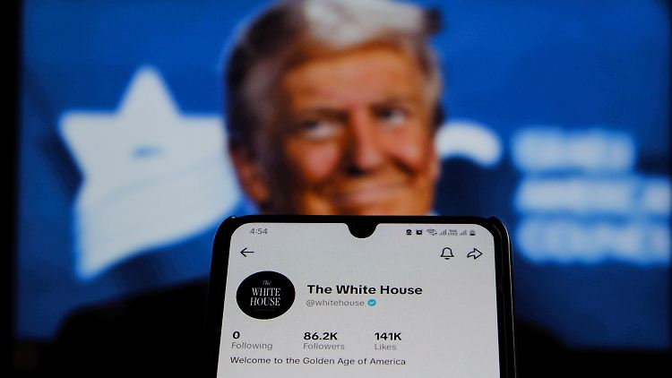 Inzwischen nutzt die US-Regierung selbst TikTok und eröffnete dort im August einen Account.