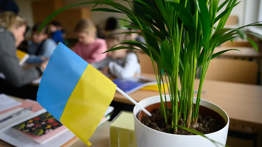 Fluechtlinge-aus-der-Ukraine-muessen-in-Deutschland-und-anderen-EU-Staaten-keine-Asylantraege-stellen