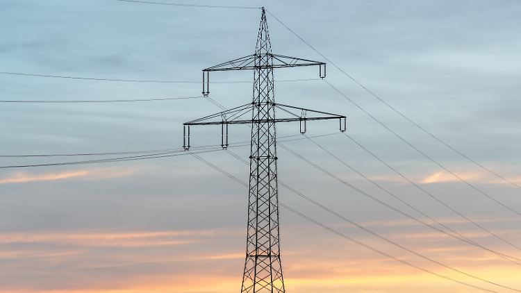 Höhere Renditen für die Netzbetreiber werden in der Regel über Netzentgelte refinanziert.