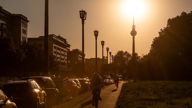 Im Sommer ist es schön in Berlin.