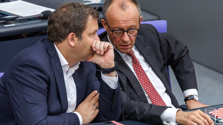Klingbeil und Merz gehen mit diesem Haushalt drei Risiken ein.