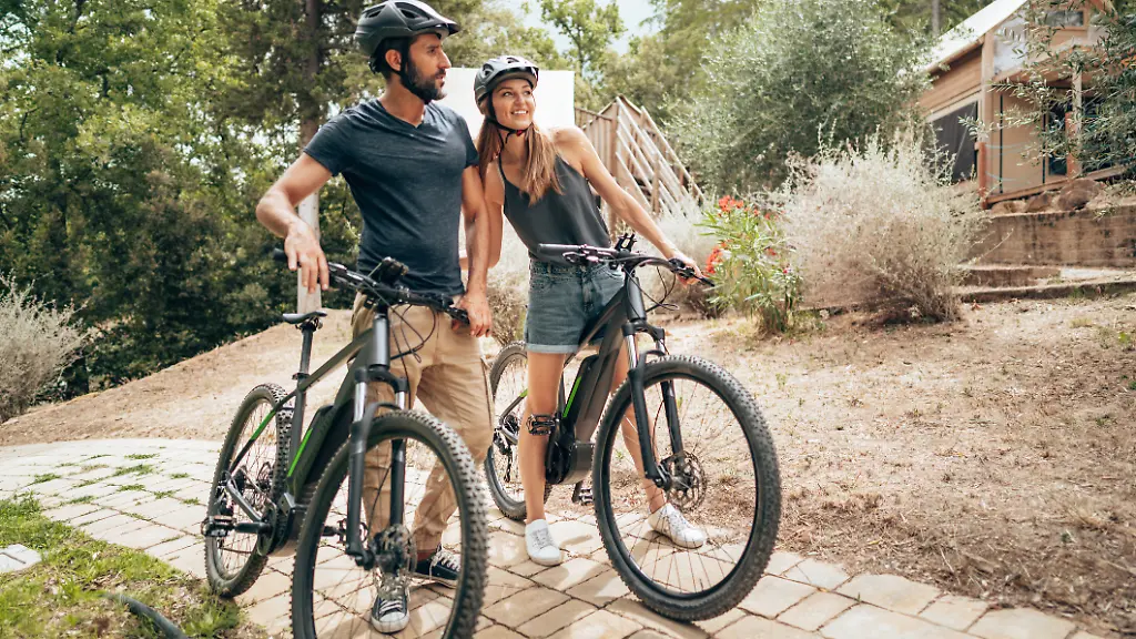 Perfekt-fuer-Stadt-und-Land-Aldi-verkauft-E-Bike-fuer-999-Euro