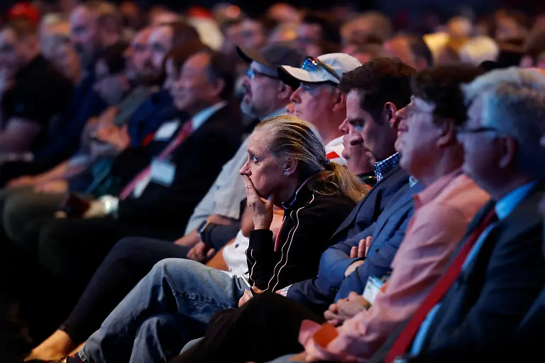 2023-04-14T202931Z-1675350368-RC2JE0AFHAD0-RTRMADP-3-USA-GUNS-NRA