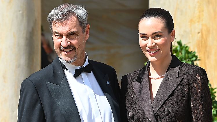 Sie erkennt ihren Vater noch: Gloria-Sophie Burkandt.