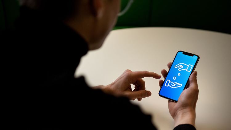 Rund um die Uhr verfügbar: Instant Payments ermöglichen schnelle Zahlungen an 365 Tagen im Jahr.