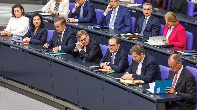 Kanzler Merz und die zuständigen Minister Klingbeil und Wadephul hatten den Zahlungen laut SPD bereits zugestimmt.