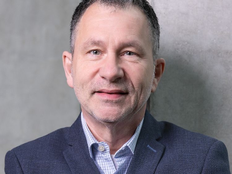 Prof. Dr. Norbert Rohleder ist Professor für Human Resource Management und Soziale Interaktion an der Hochschule Mainz.