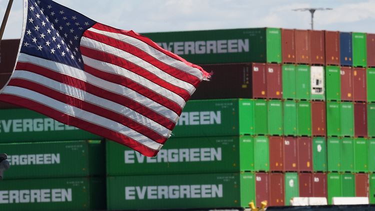 "In der Pharmaindustrie und im Maschinenbau liefern die EU-Mitgliedstaaten industrielle Investitions- und Vorleistungsgüter, die in den USA dringend gebraucht werden", sagt Sultan.