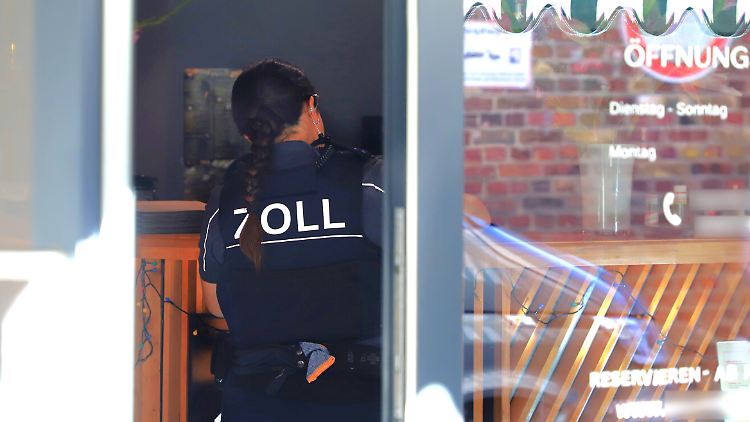 Der Einsatz gelte zunächst solchen Betrieben, auf die es bereits Hinweise gebe.
