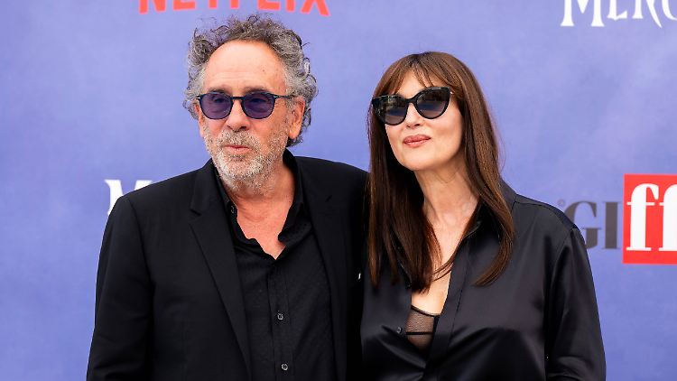 Tim Burton und Monica Bellucci bei einem Event 2025 in Italien.