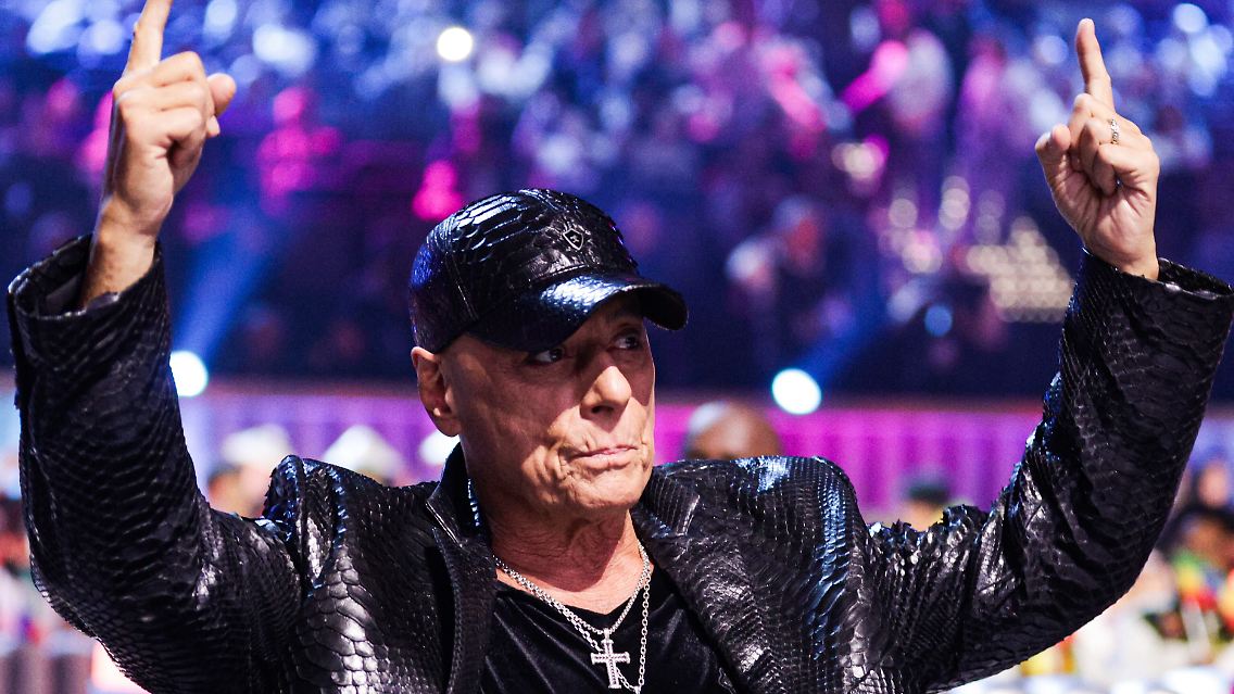 Turner war unter anderem Mitglied der Rockband Deep Purple.
