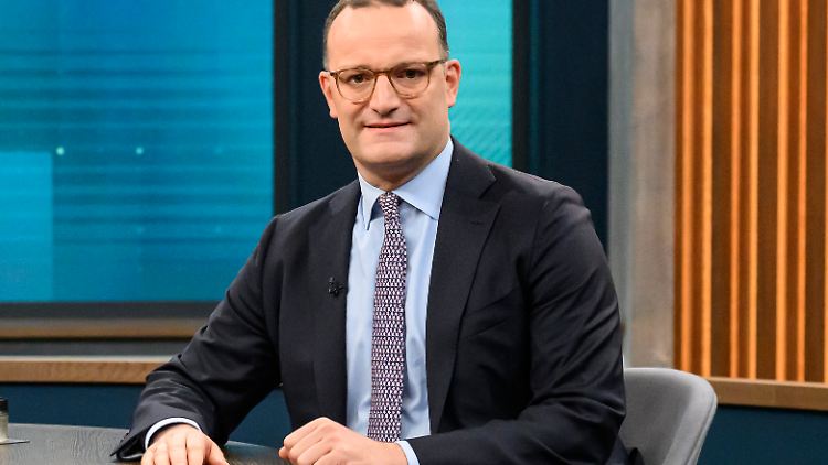"Reden kann man grundsätzlich immer", sagt Spahn über die Linkspartei. Nur zusammenarbeiten nicht.