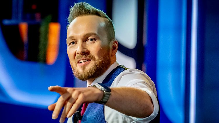 Bei RTL Niederlande sorgt er mit seiner Satire für Furore: Arjen Lubach.