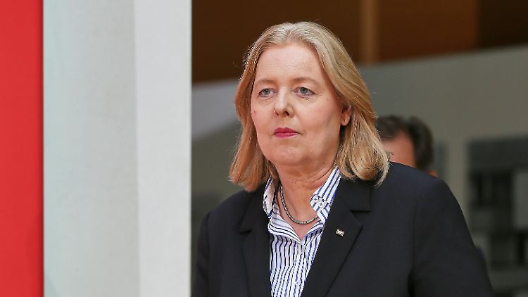 Bas sagt, die Regierung wolle, "dass der Sozialstaat stark bleibt und für die Menschen funktioniert".