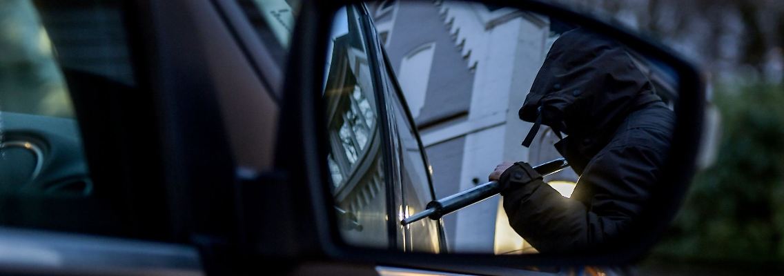 Ein Aufbruch, der kein Anfang ist - zumindest kein guter für den Besitzer eines gestohlenen Autos. Danach folgt viel Arbeit.
