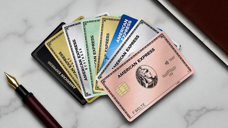 Kreditkarten von Amex: Jede Farbe steht für ein eigenes Leistungsprofil.