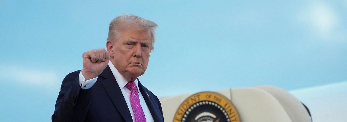 d4c49d9f80e81b647151954391d80d1a.jpg